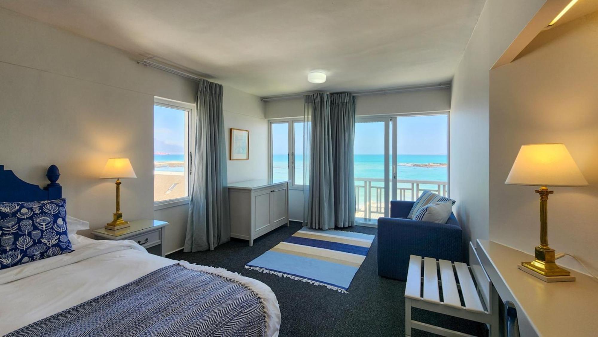 The Blue Peter Hotel Bloubergstrand Exterior foto