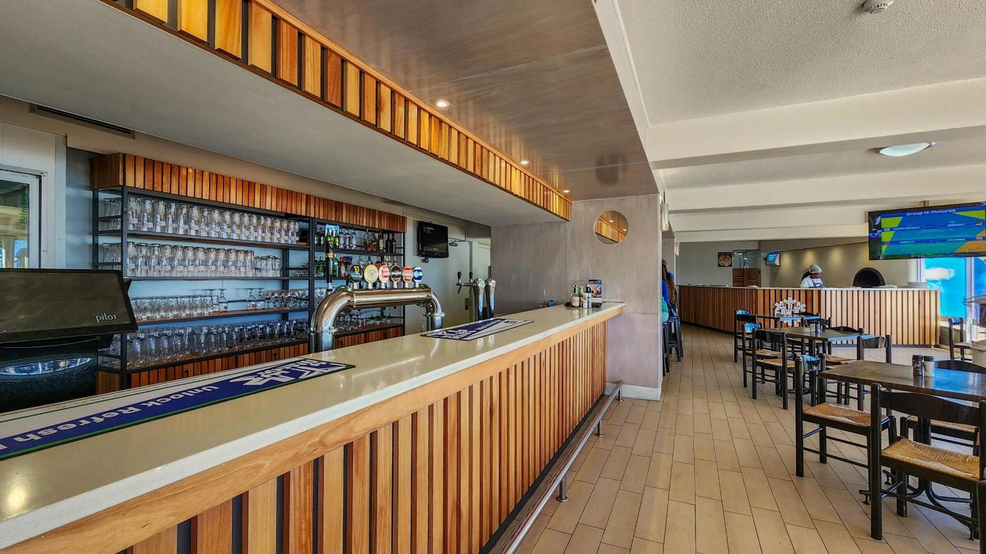 The Blue Peter Hotel Bloubergstrand Exterior foto